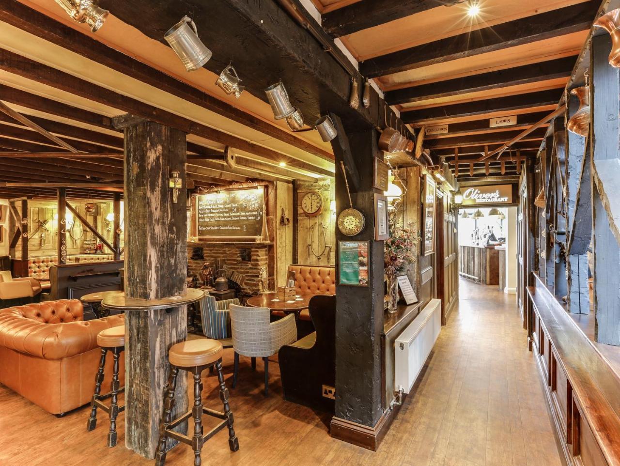 The Pickwick Inn & Oliver'S Restaurant Padstow Buitenkant foto